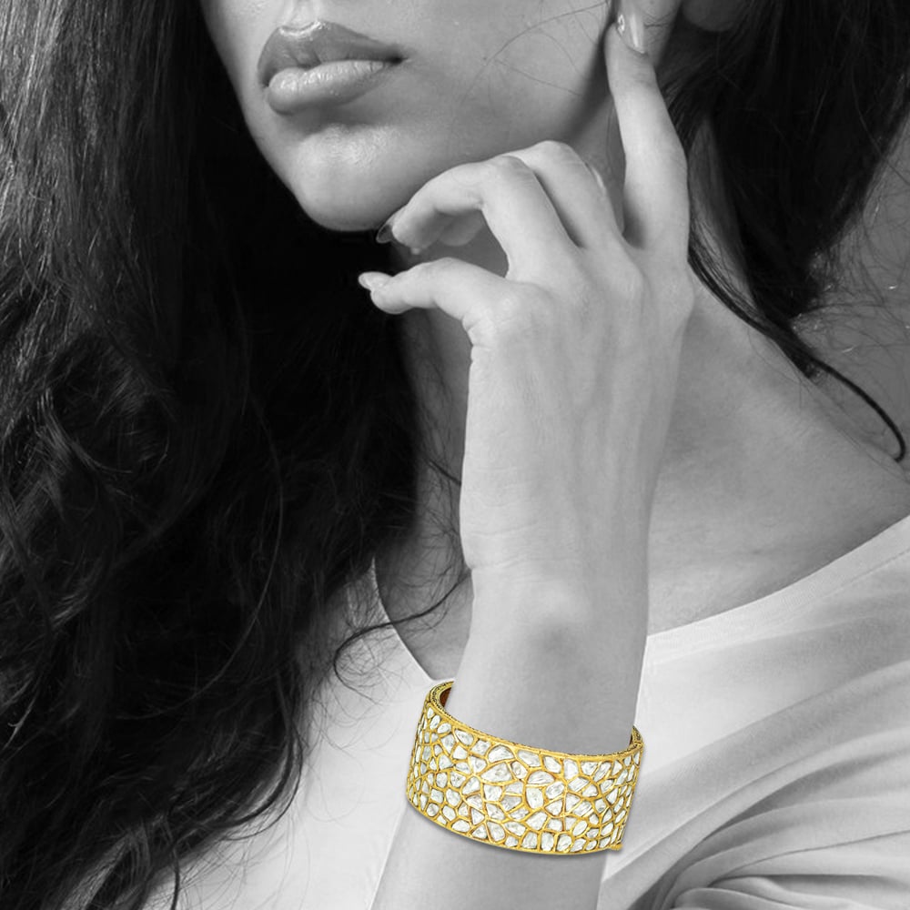 Raw Polki Cluster Bangle with Floral Etched Inner Band